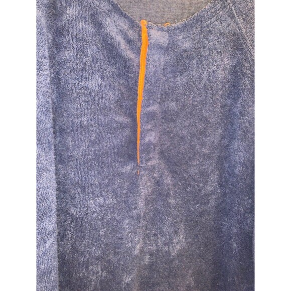 Top from Out from Under - Picture 2 of 4